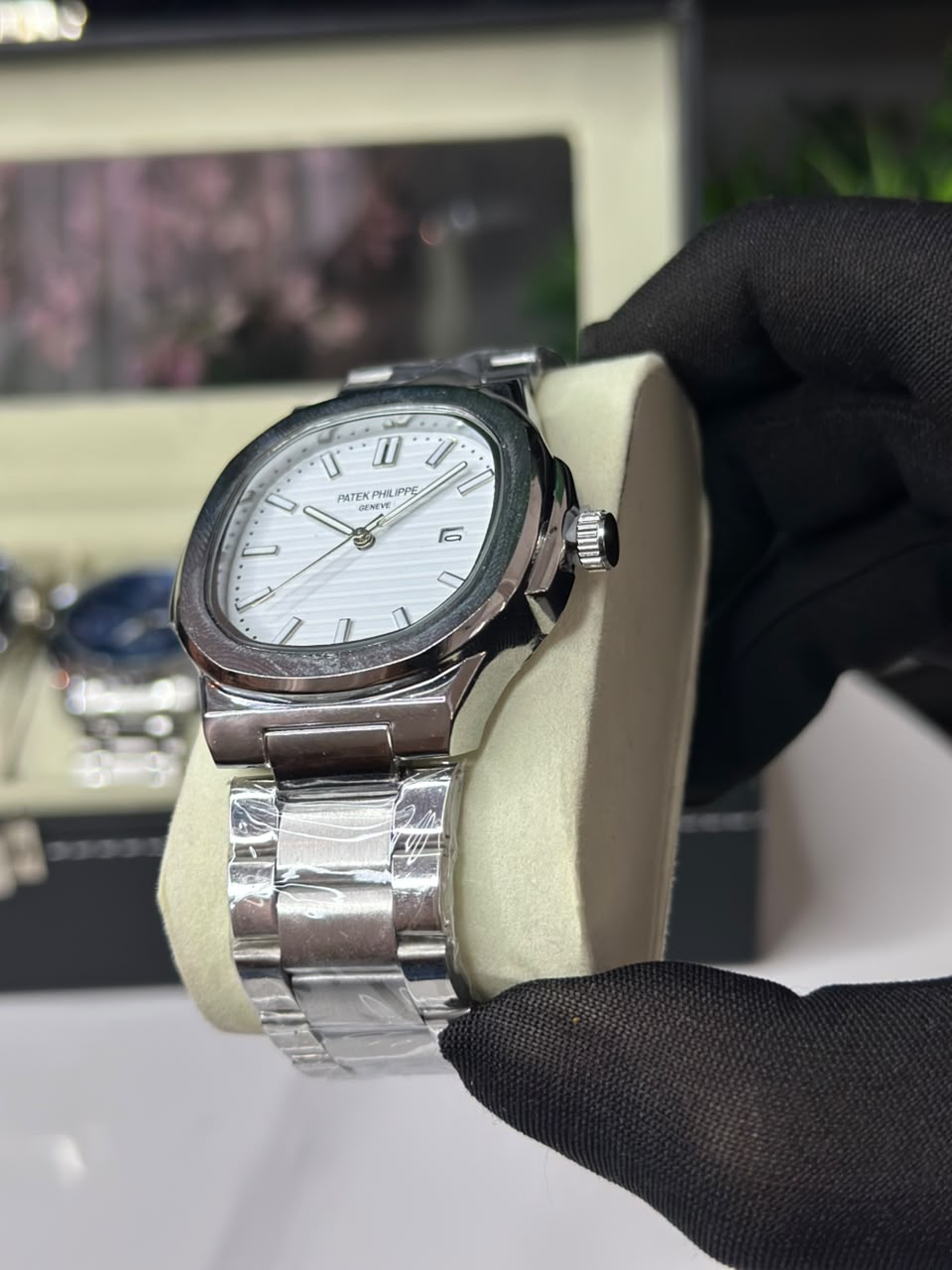 PP 789 NSWHT Stainless Steel Quartz Watch